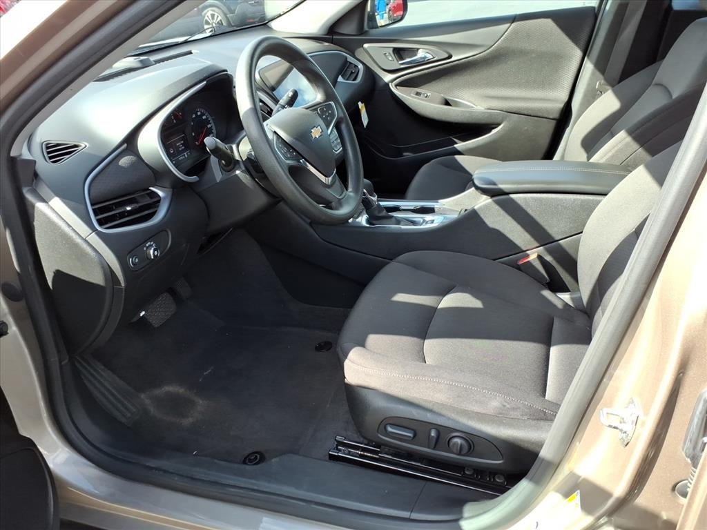 Chevrolet Malibu  2024