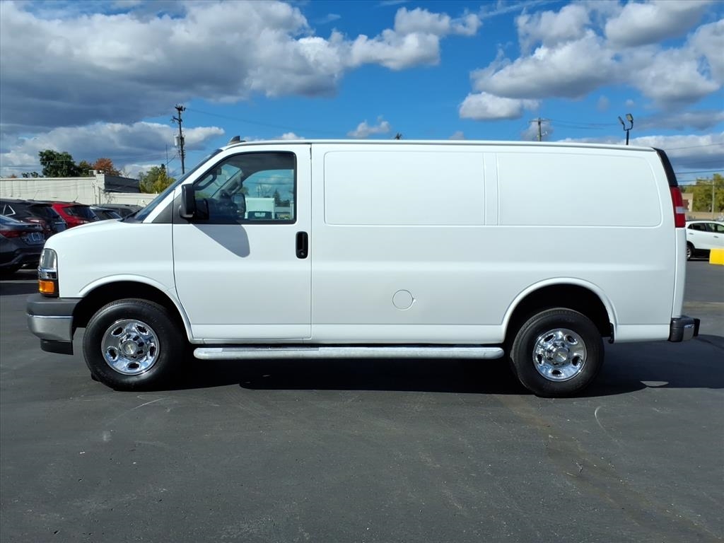 Chevrolet Express Cargo Van  2023