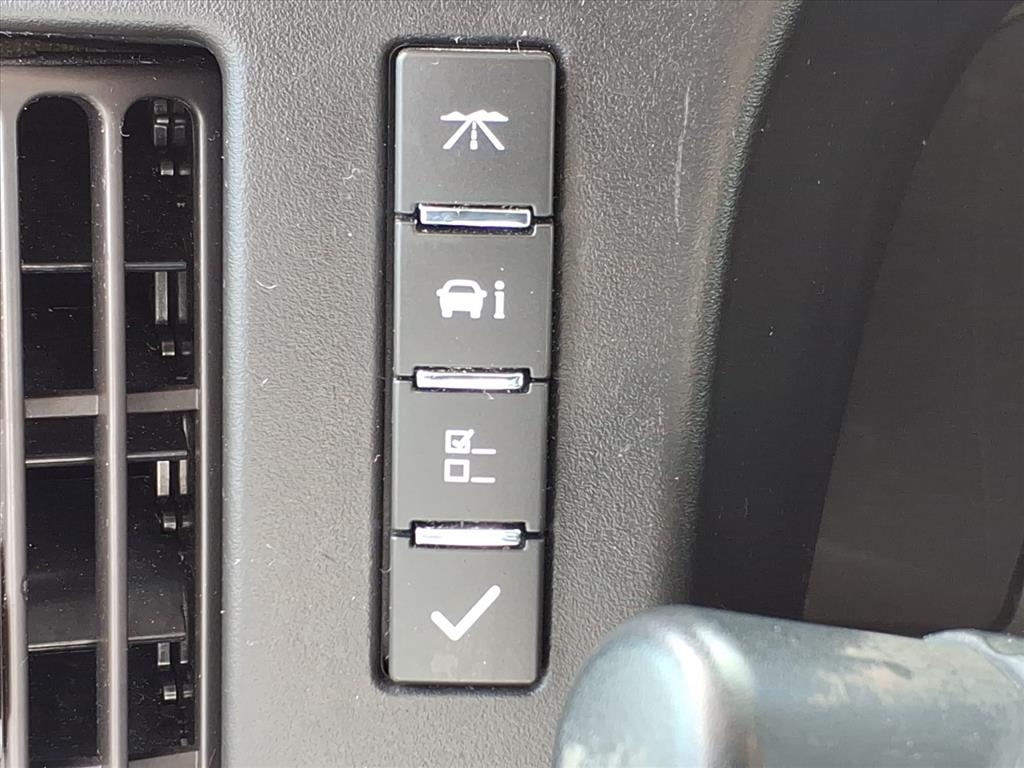 Chevrolet Express Cargo Van  2023