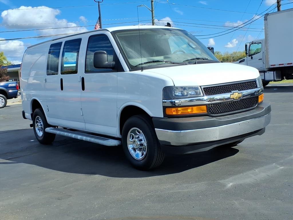 Chevrolet Express Cargo Van  2023