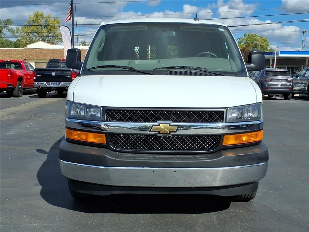 Chevrolet Express Cargo Van  2023