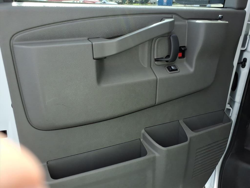 Chevrolet Express Cargo Van  2023