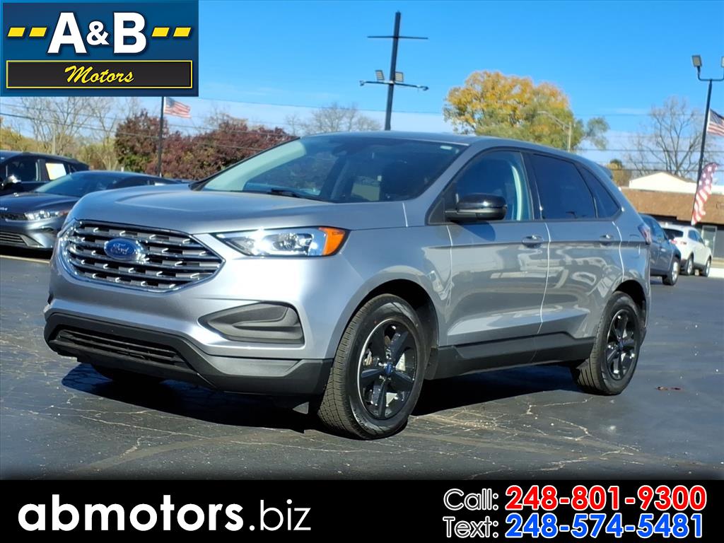 2022 Ford Edge SE