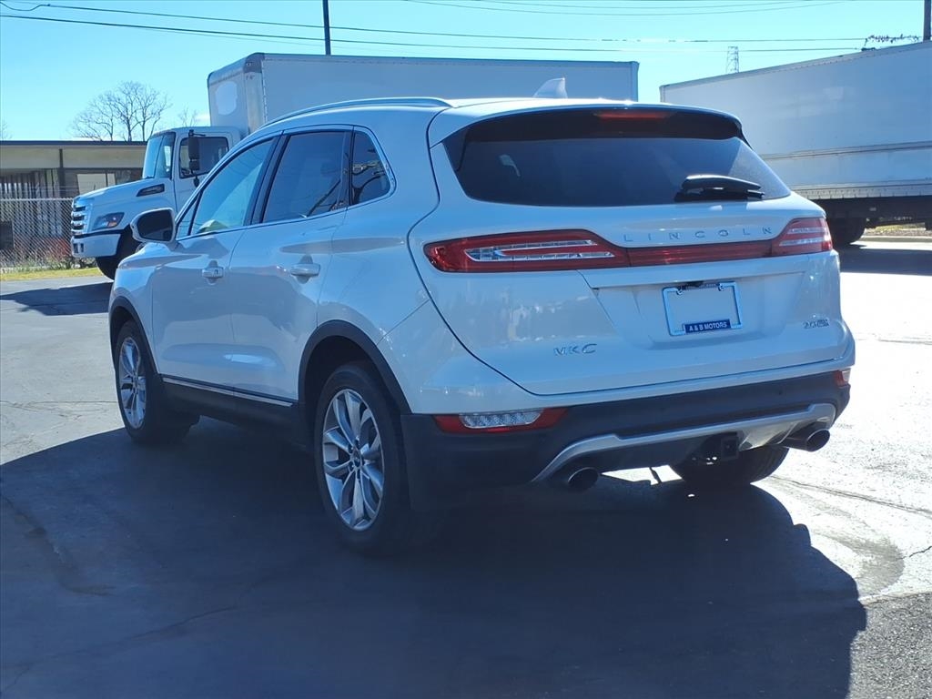 Lincoln MKC  2016