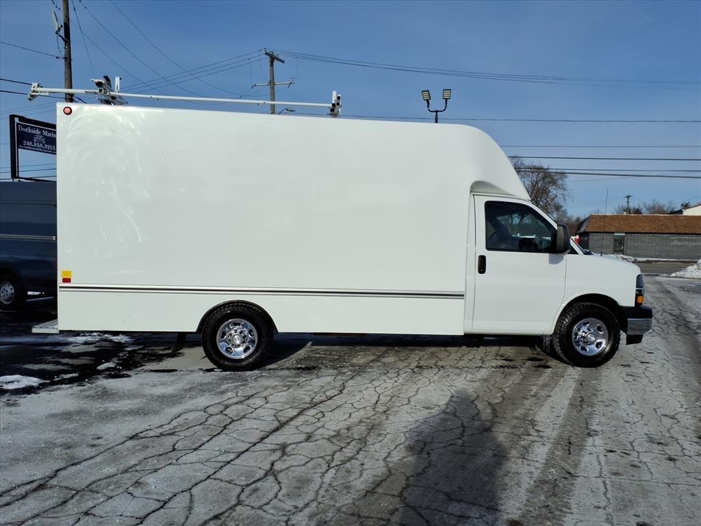 Chevrolet Express Commercial Cutaway  2019