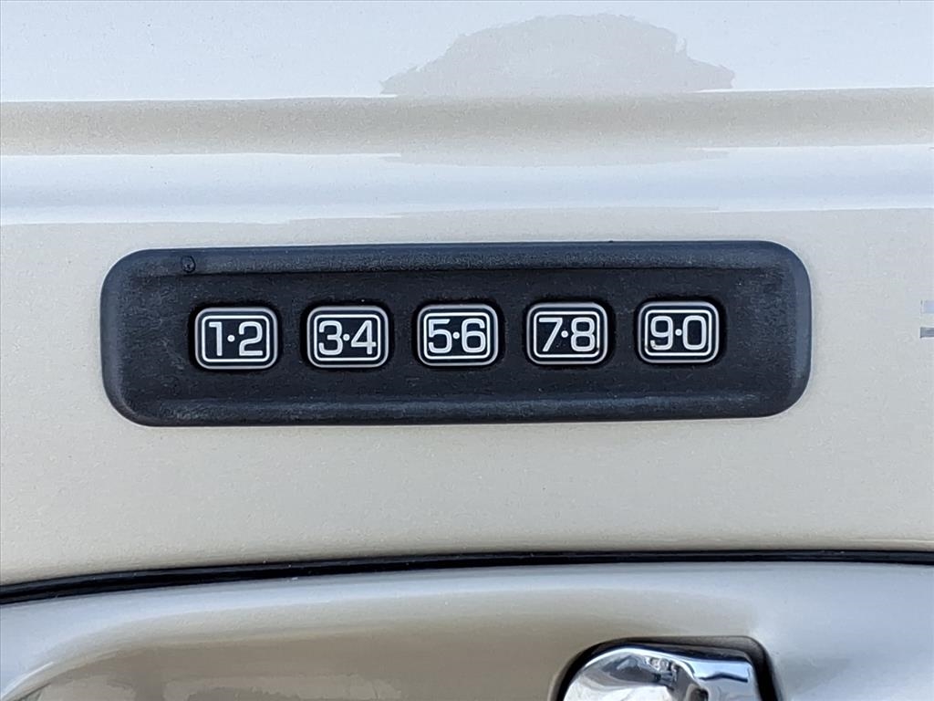 Lincoln Town Car  2005