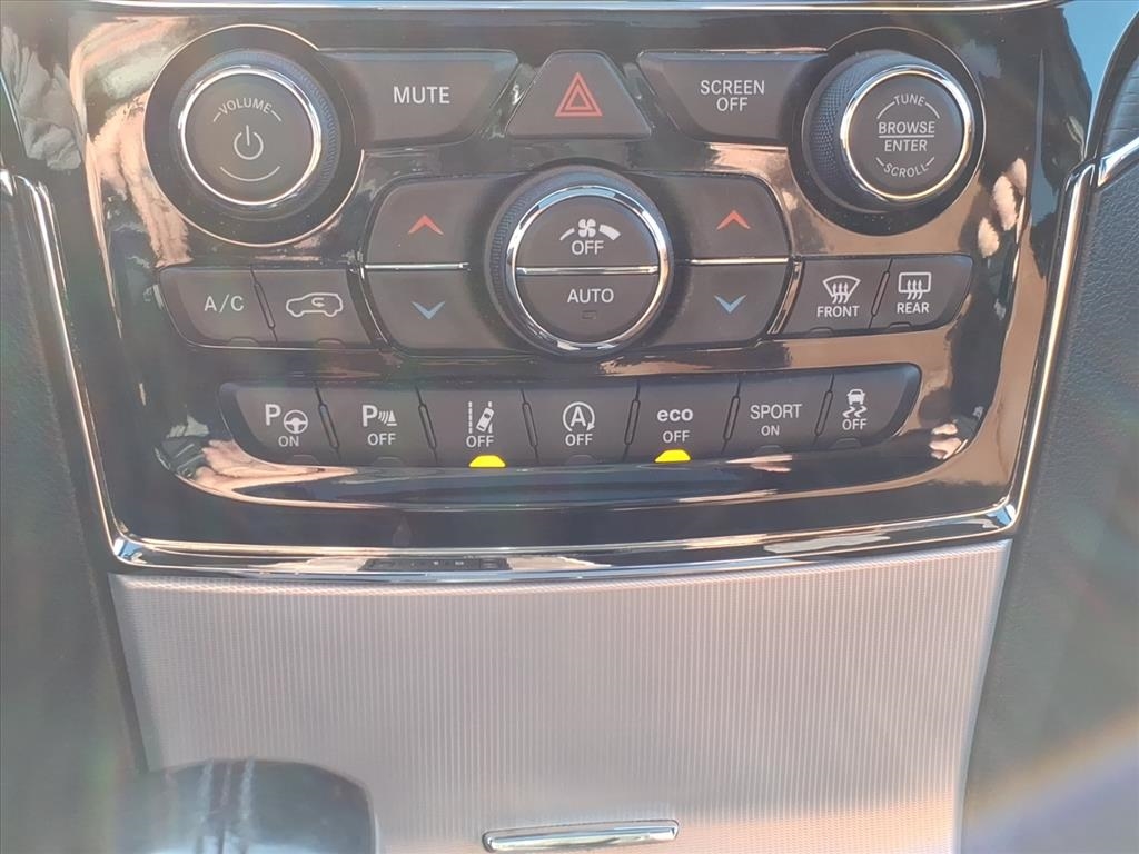 Jeep Grand Cherokee  2020