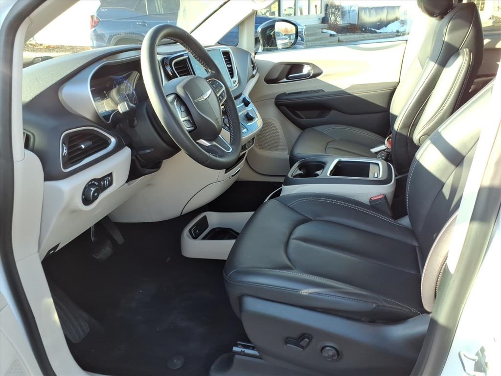 Chrysler Pacifica  2024