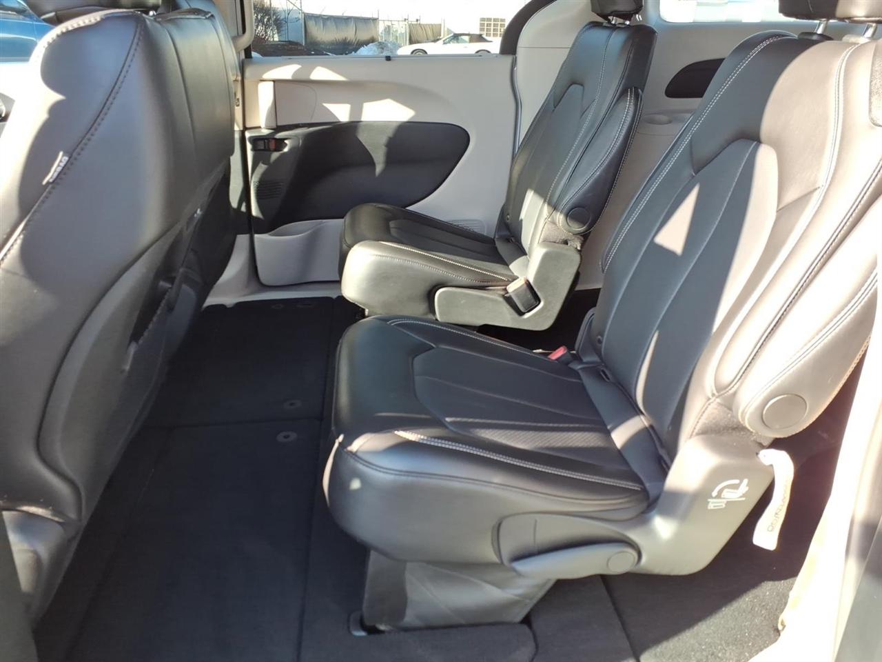 Chrysler Pacifica  2024