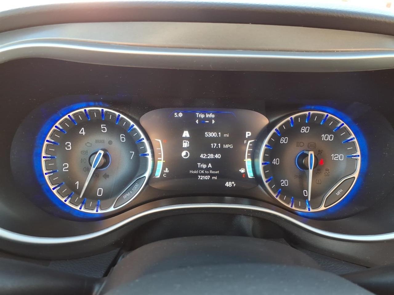 Chrysler Pacifica  2024