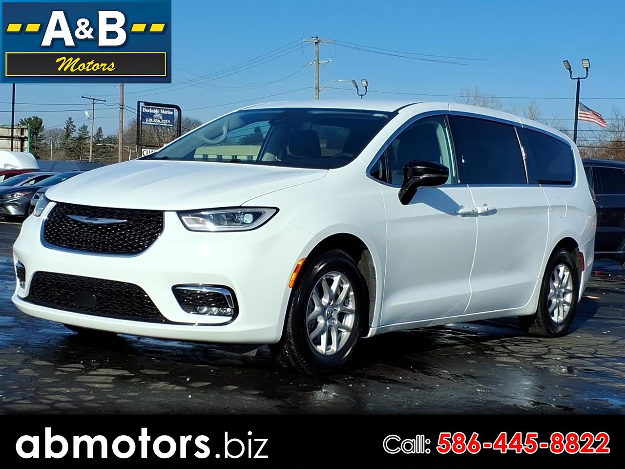 2024 Chrysler Pacifica Touring L