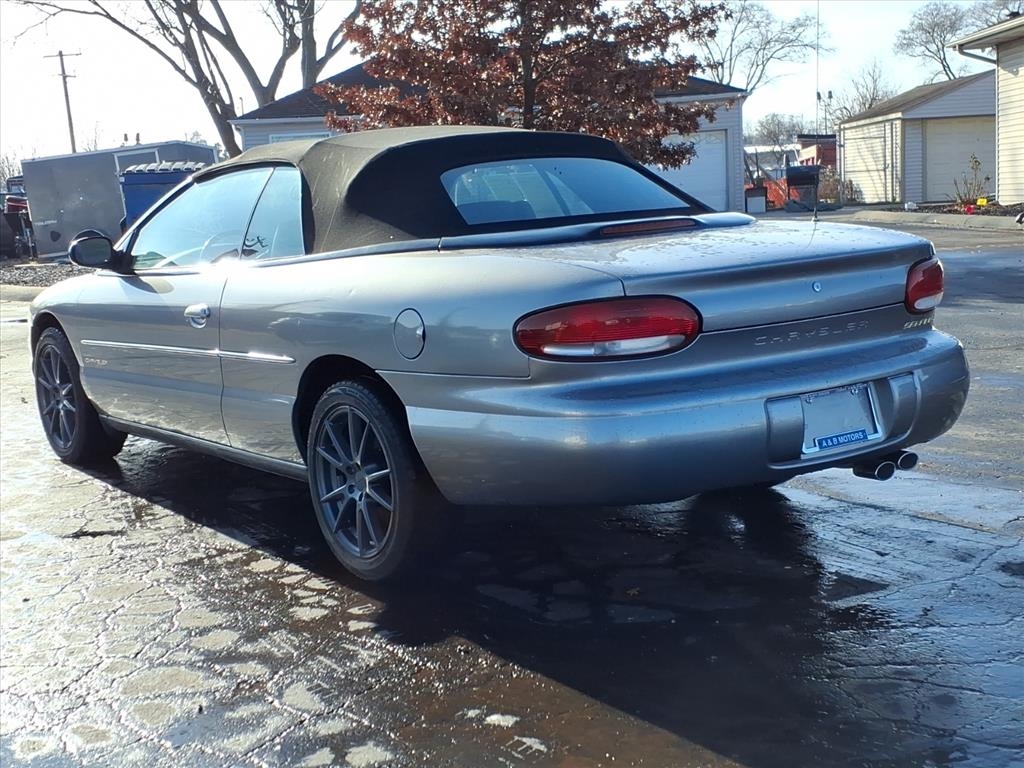 Chrysler Sebring  1999
