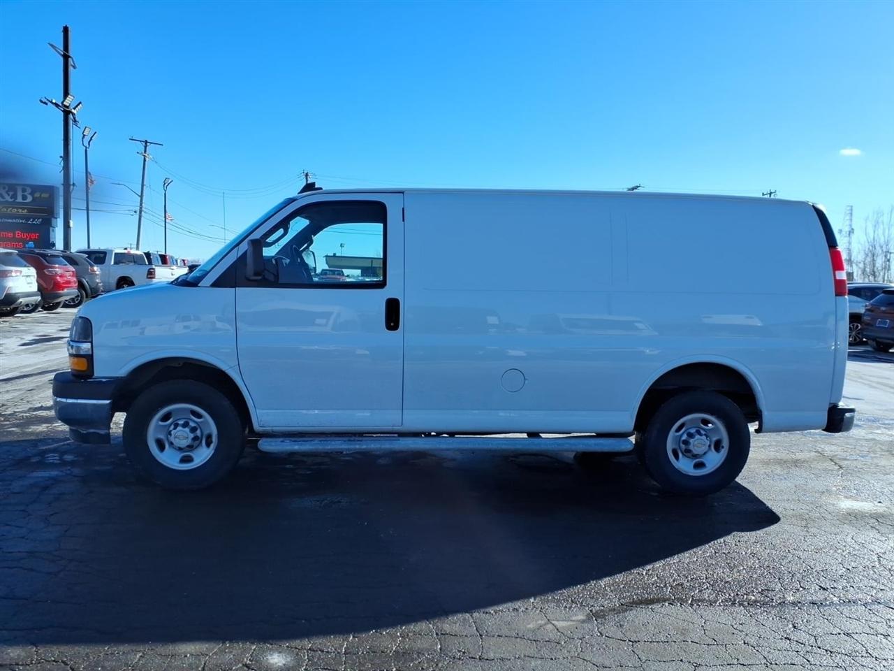 Chevrolet Express Cargo Van  2024