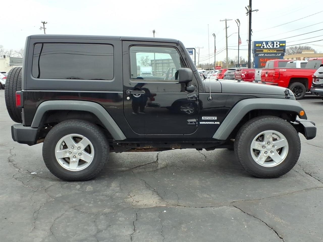 Jeep Wrangler  2012