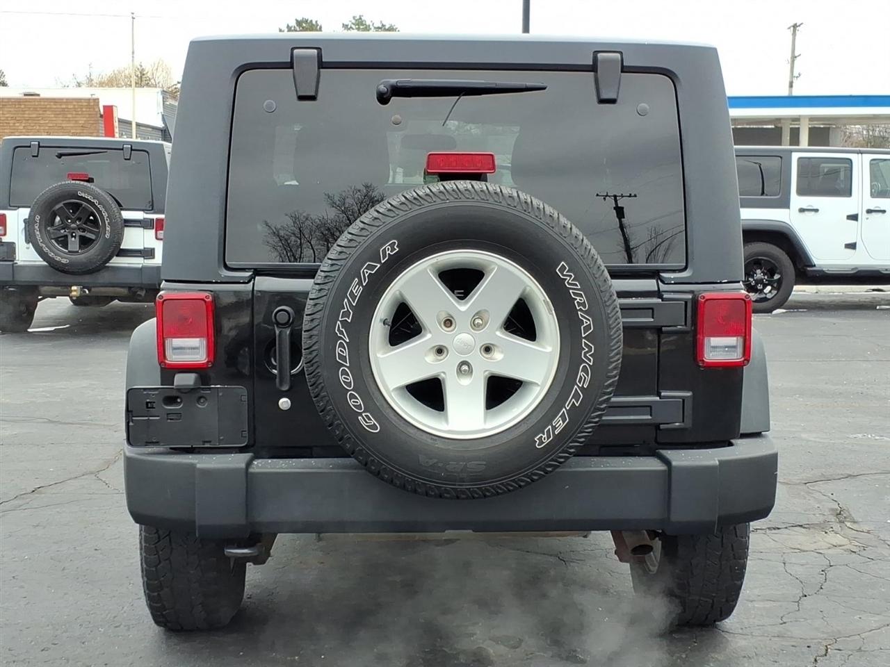 Jeep Wrangler  2012
