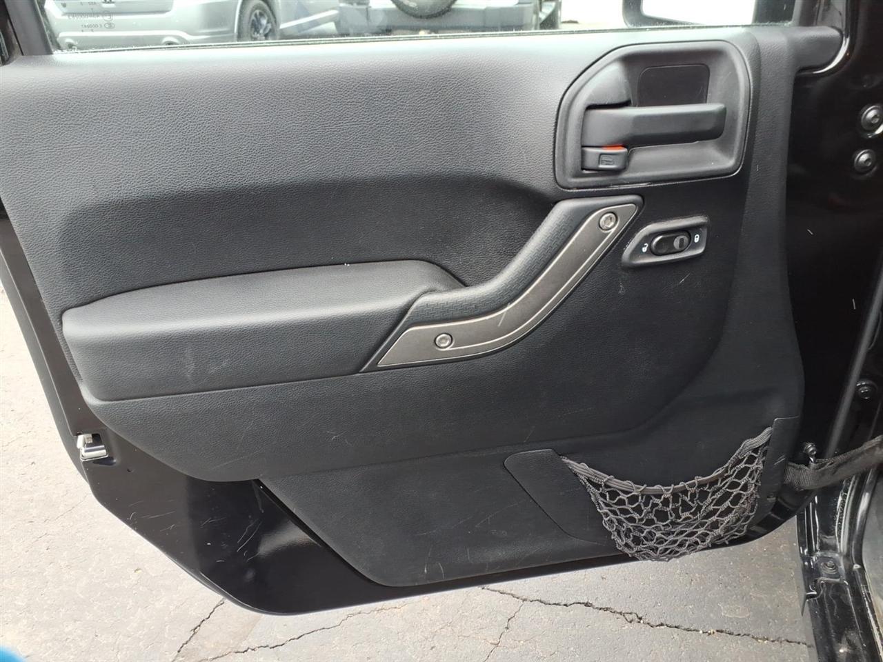 Jeep Wrangler  2012