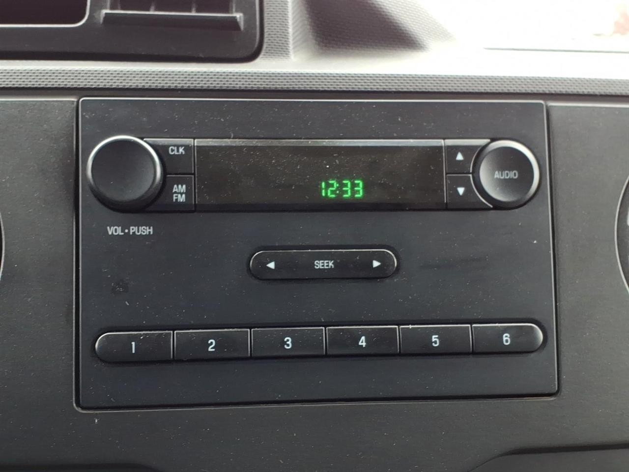 Ford Econoline Commercial Cutaway  2016