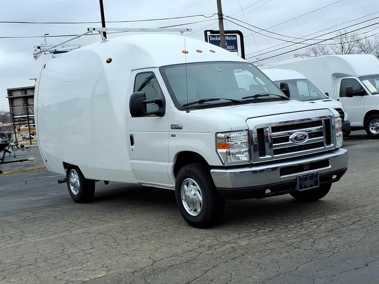 Ford Econoline Commercial Cutaway  2016