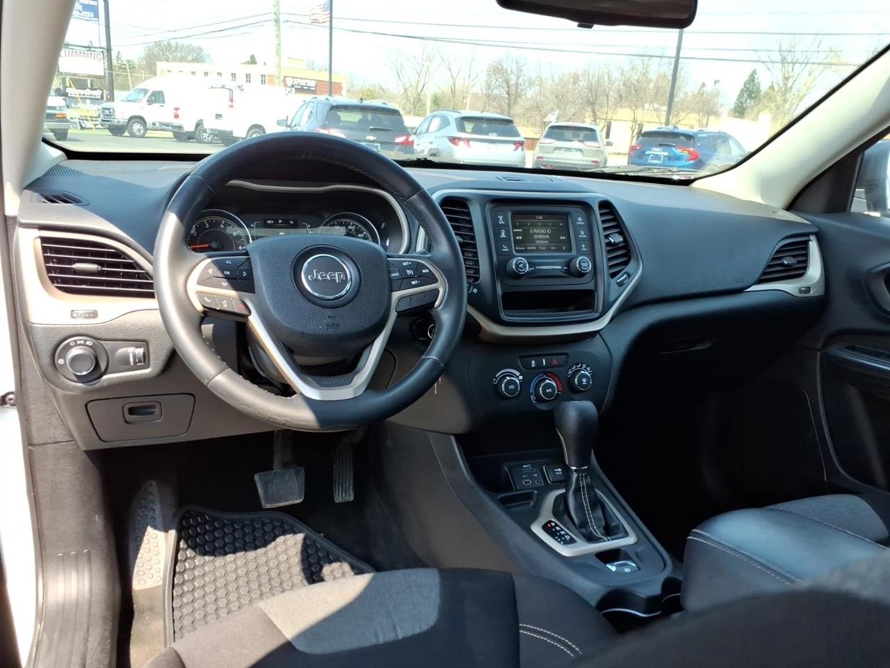 Jeep Cherokee  2015