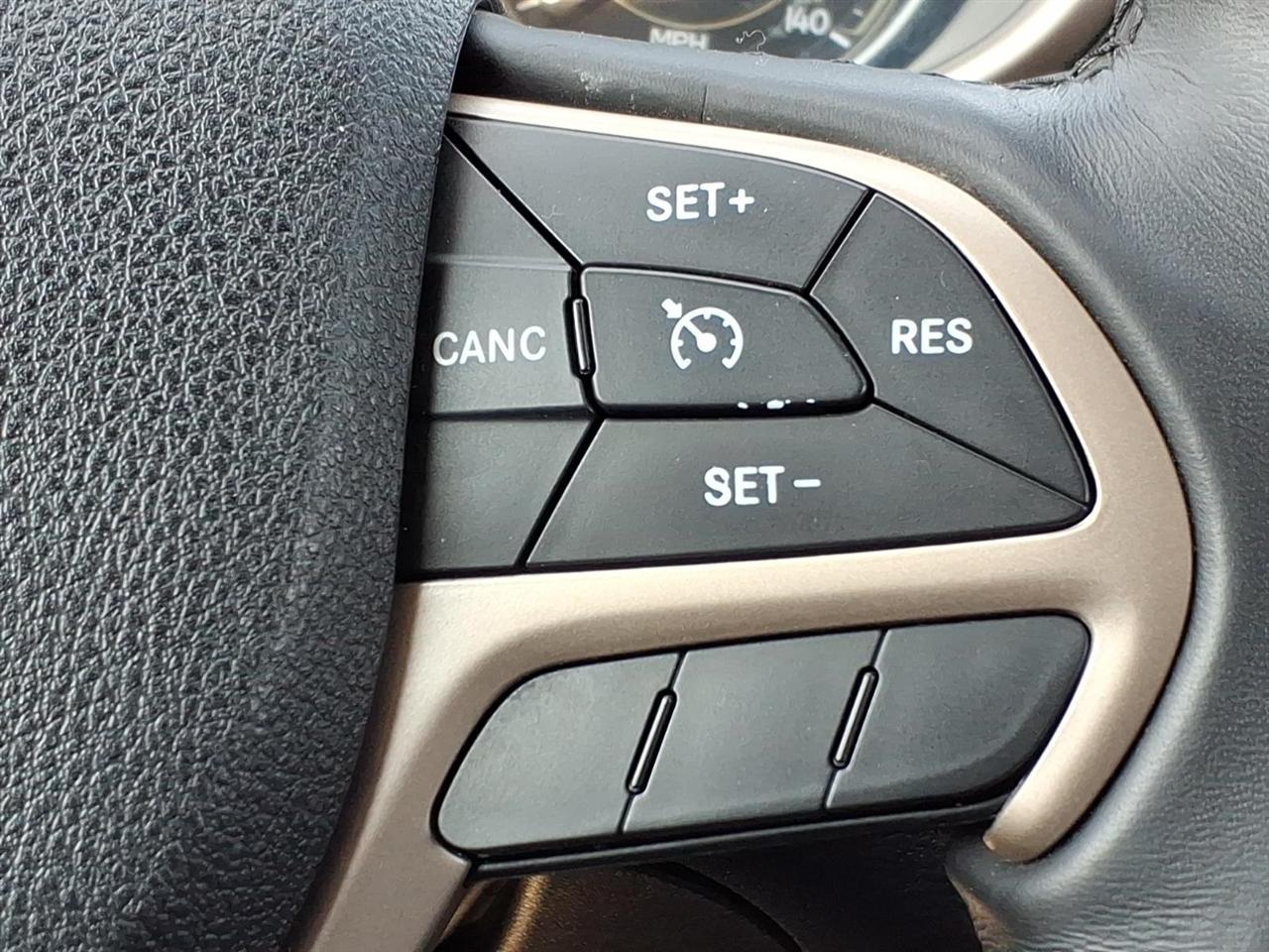 Jeep Cherokee  2015