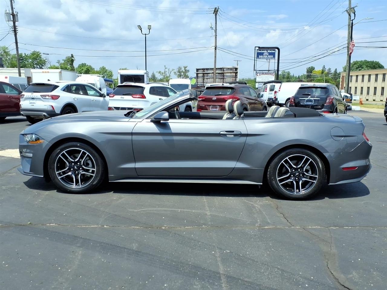 Ford Mustang  2023