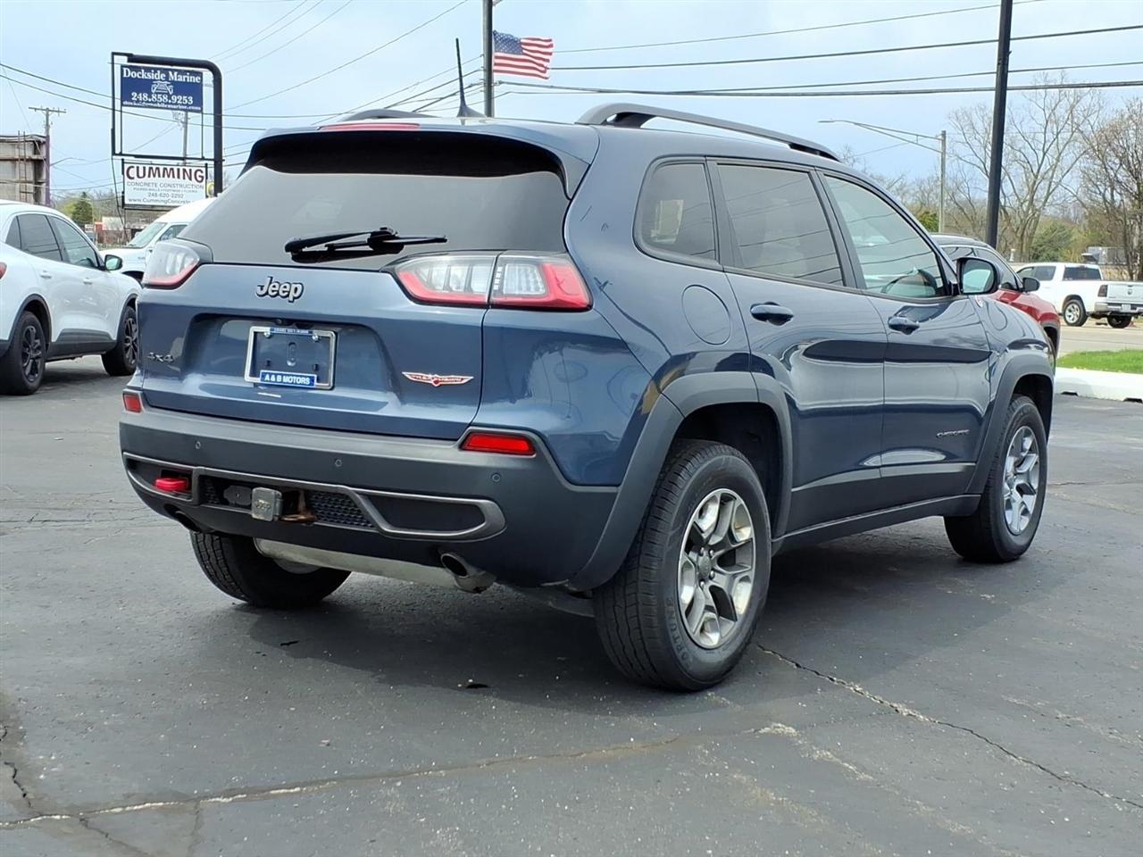 Jeep Cherokee  2019