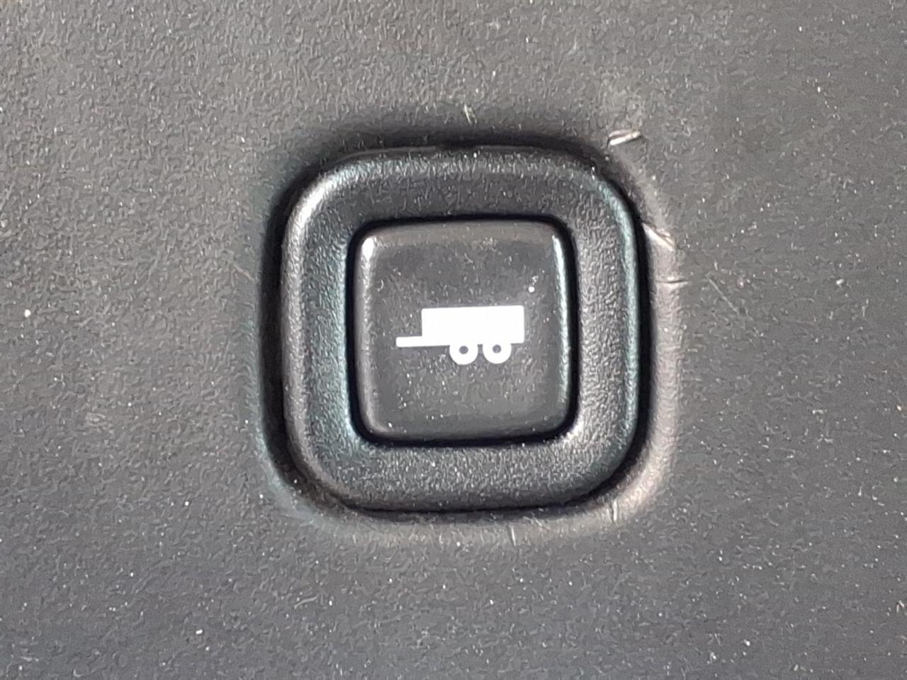 GMC Savana Commercial Cutaway  2017