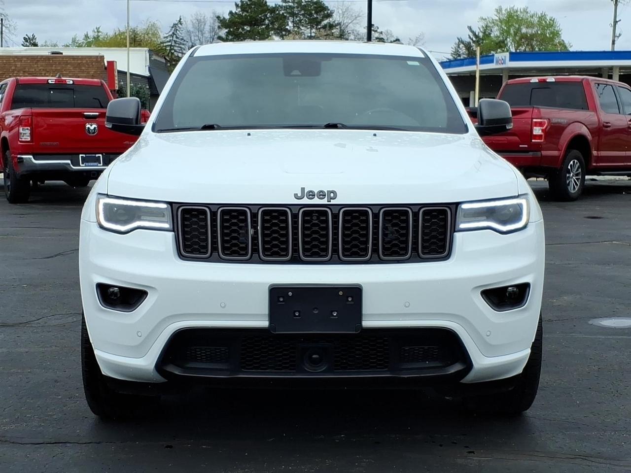 Jeep Grand Cherokee  2021