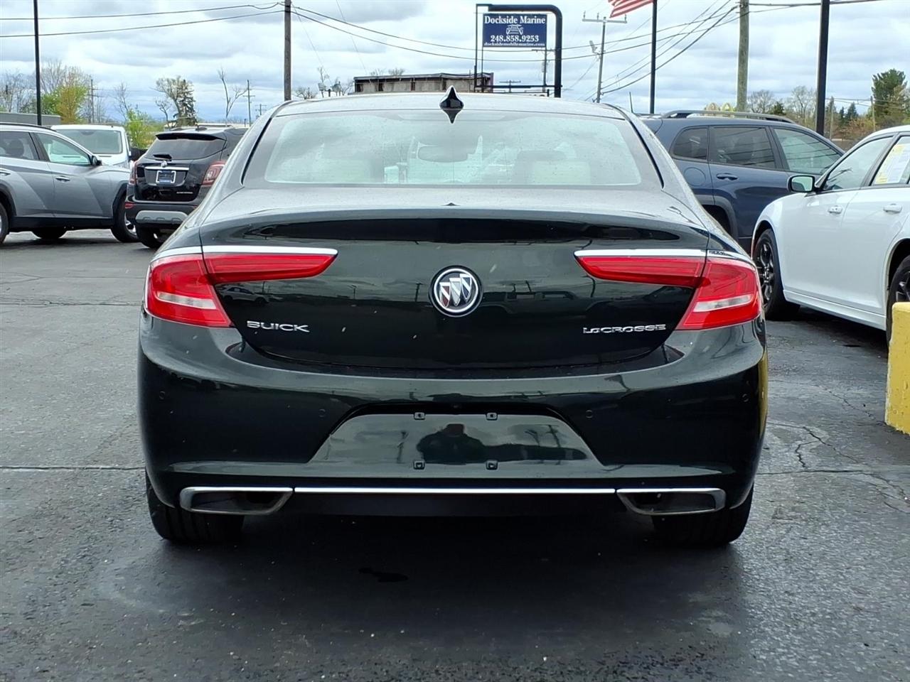 Buick LaCrosse  2017