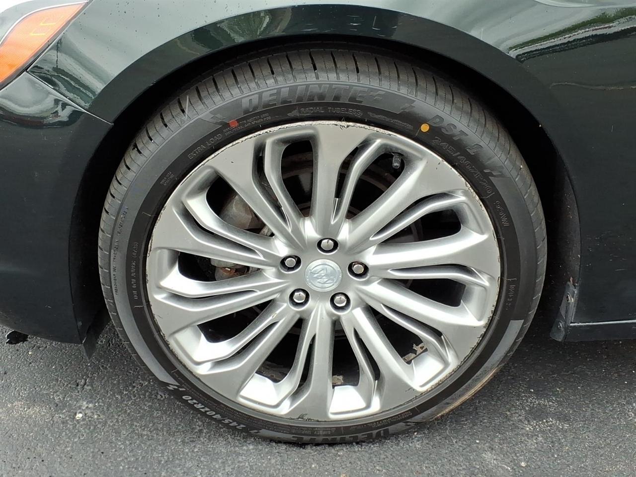 Buick LaCrosse  2017