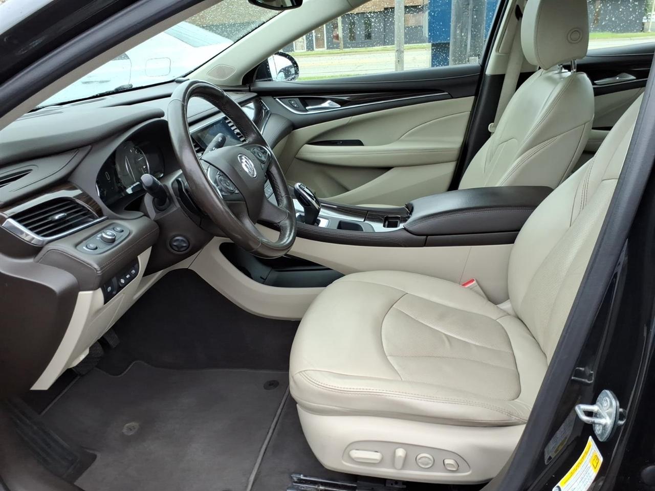 Buick LaCrosse  2017