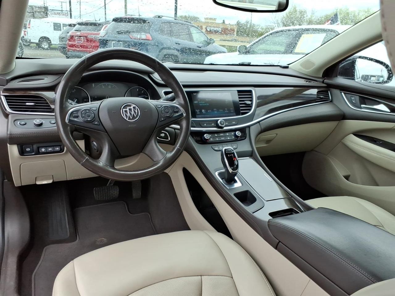 Buick LaCrosse  2017