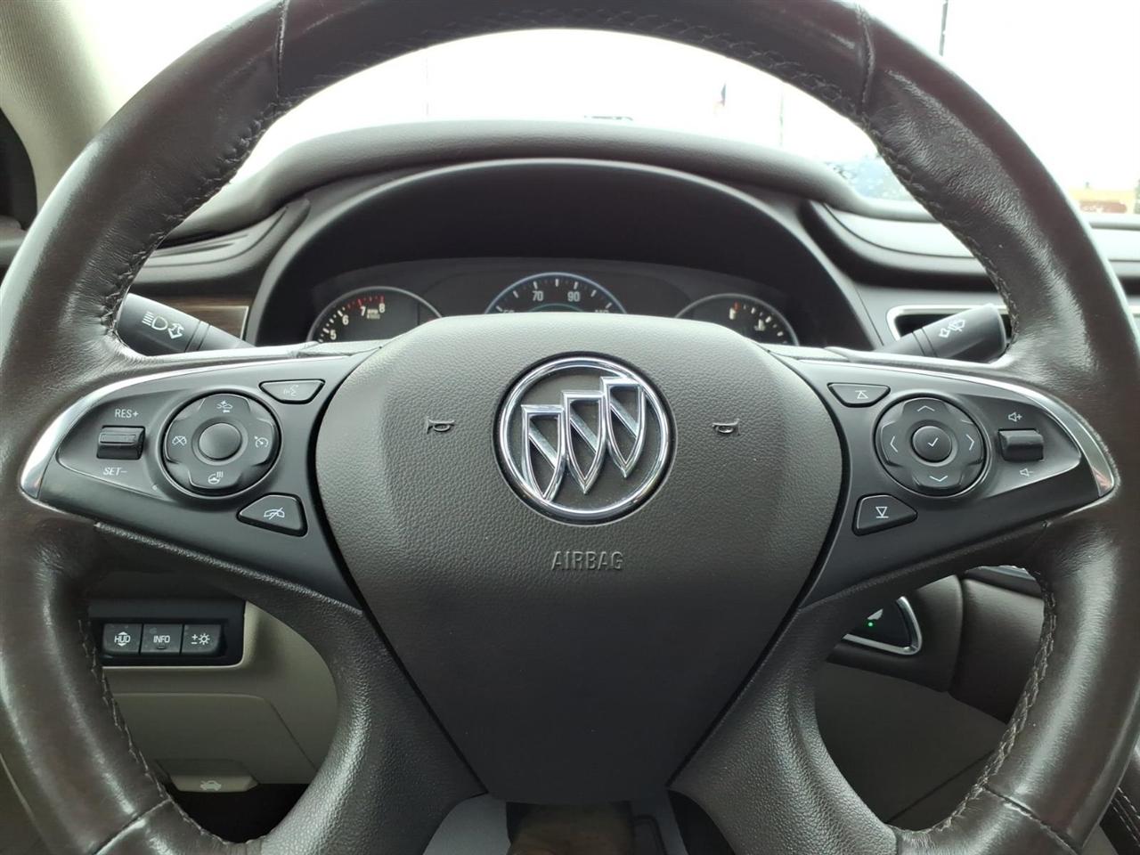 Buick LaCrosse  2017