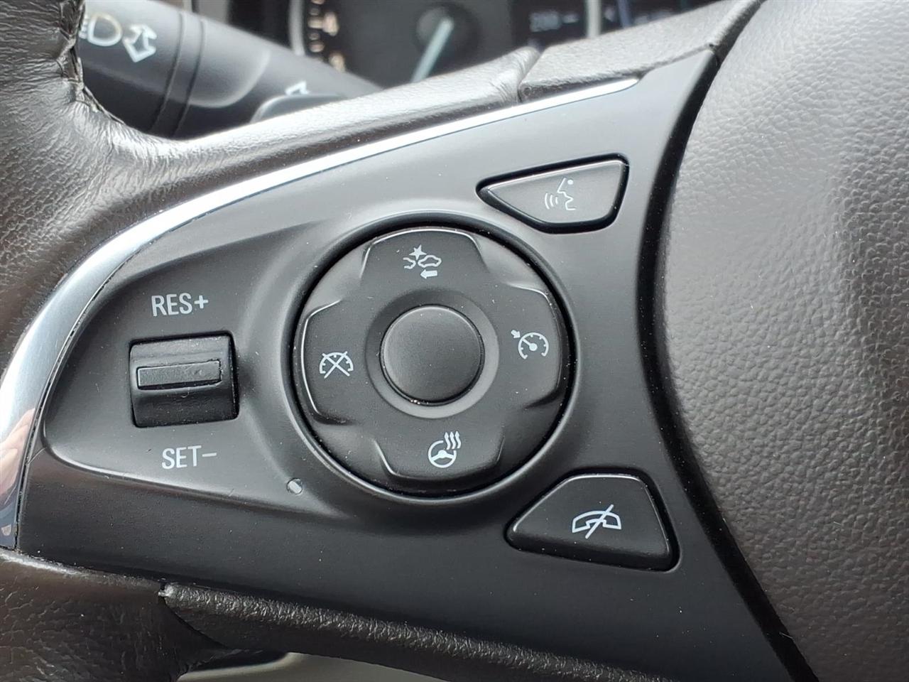 Buick LaCrosse  2017