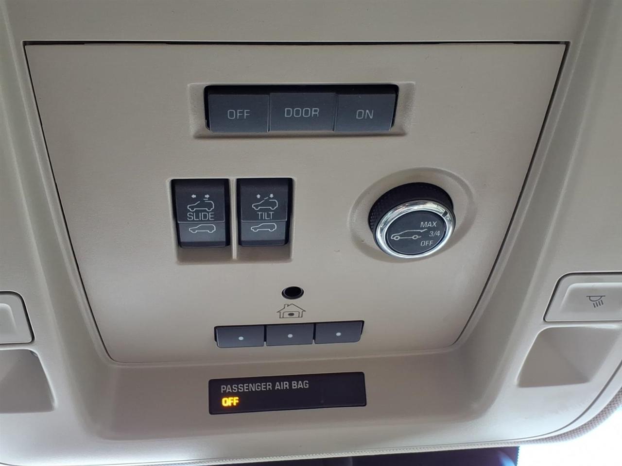 Cadillac Escalade ESV  2016