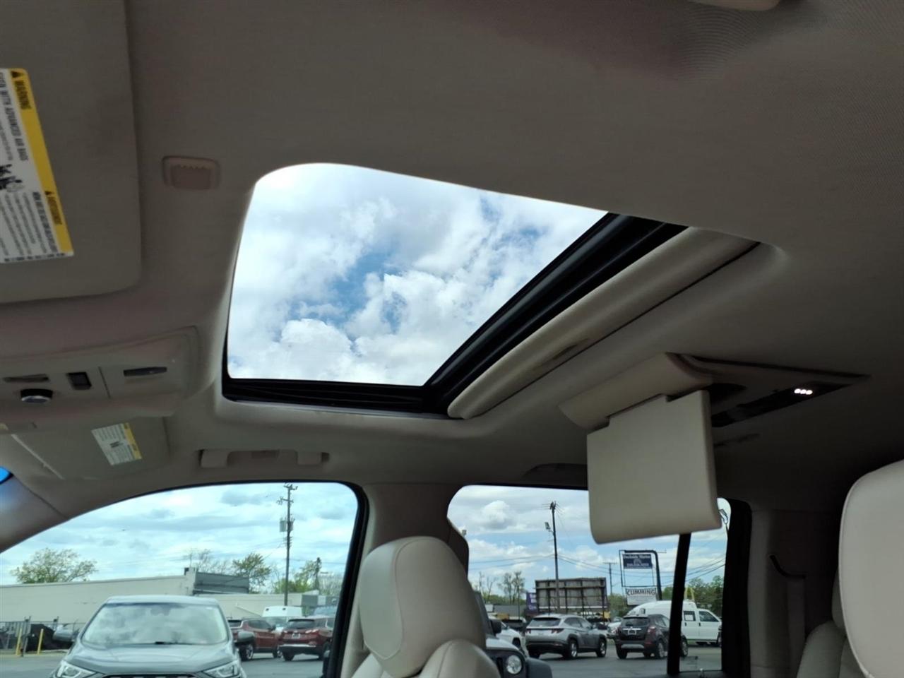 Cadillac Escalade ESV  2016