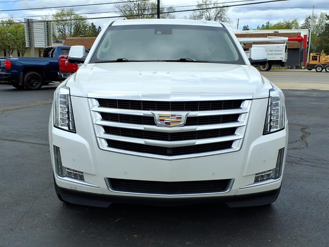 Cadillac Escalade ESV  2016