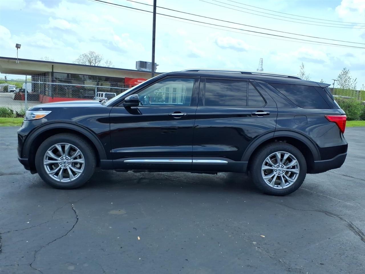 Ford Explorer  2023