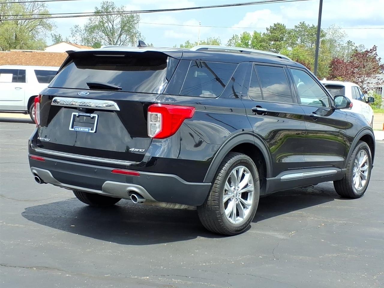 Ford Explorer  2023
