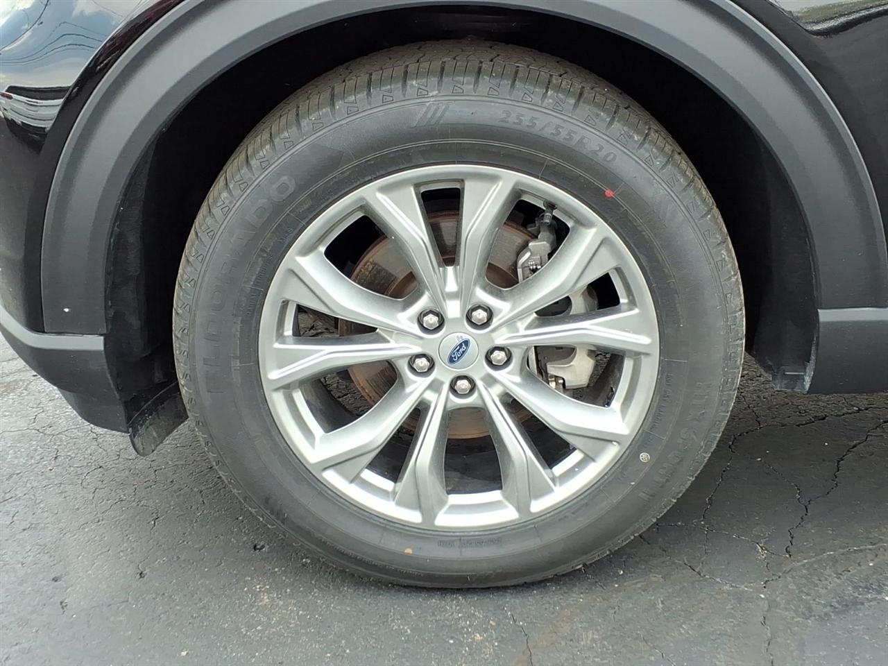 Ford Explorer  2023