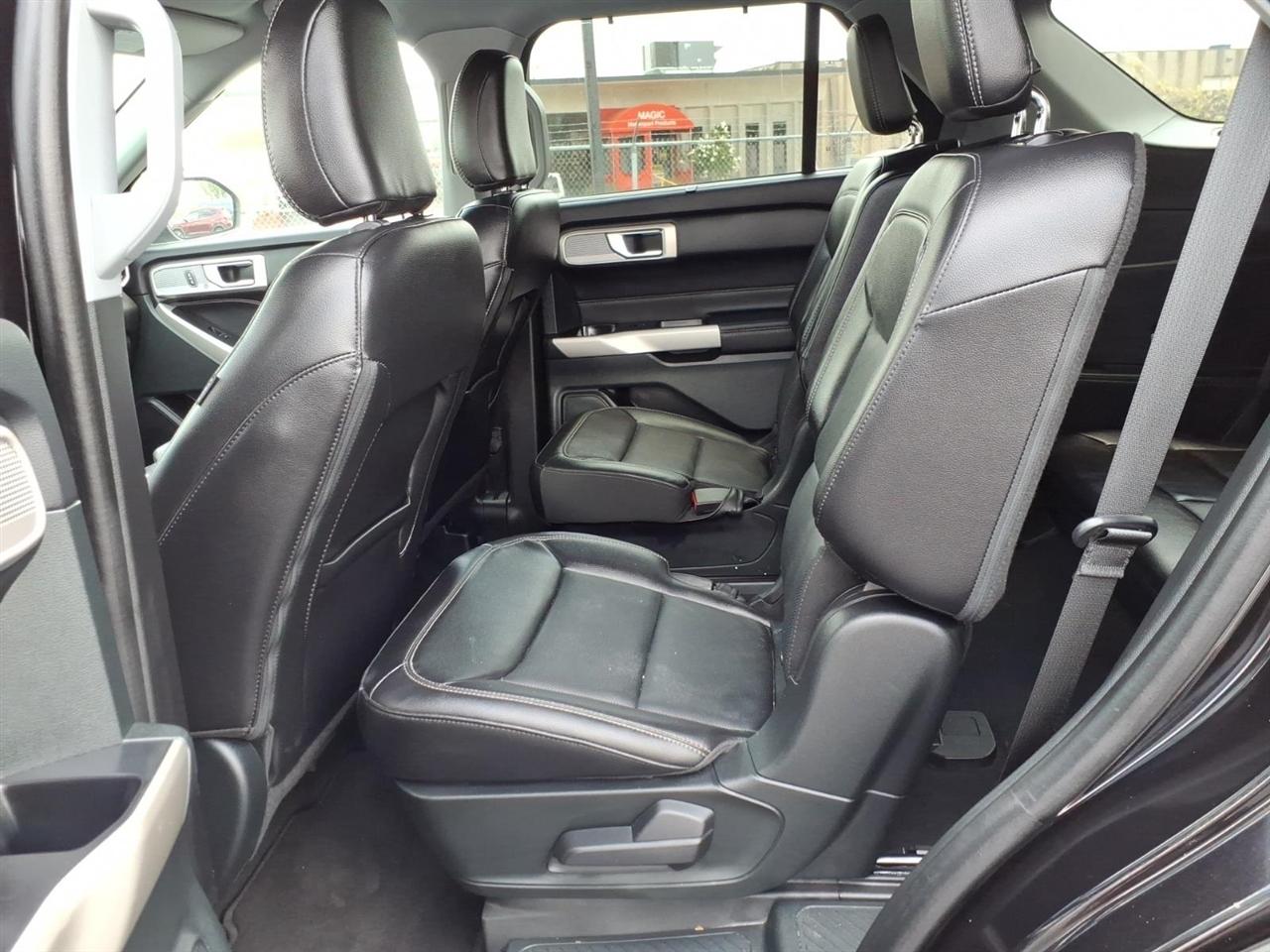 Ford Explorer  2023