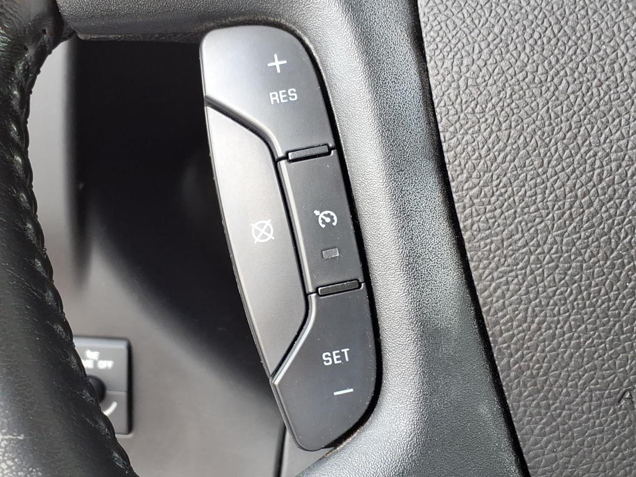 GMC Savana Cargo Van  2021