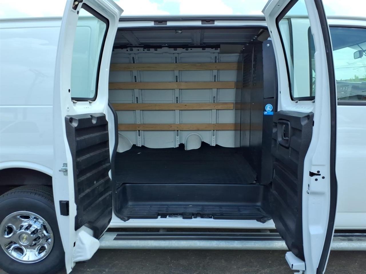 Chevrolet Express Cargo Van  2024