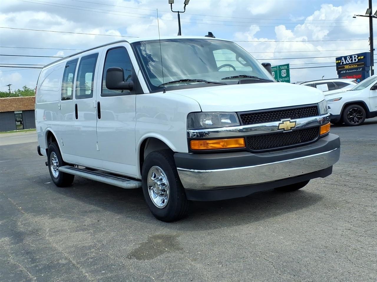 Chevrolet Express Cargo Van  2024