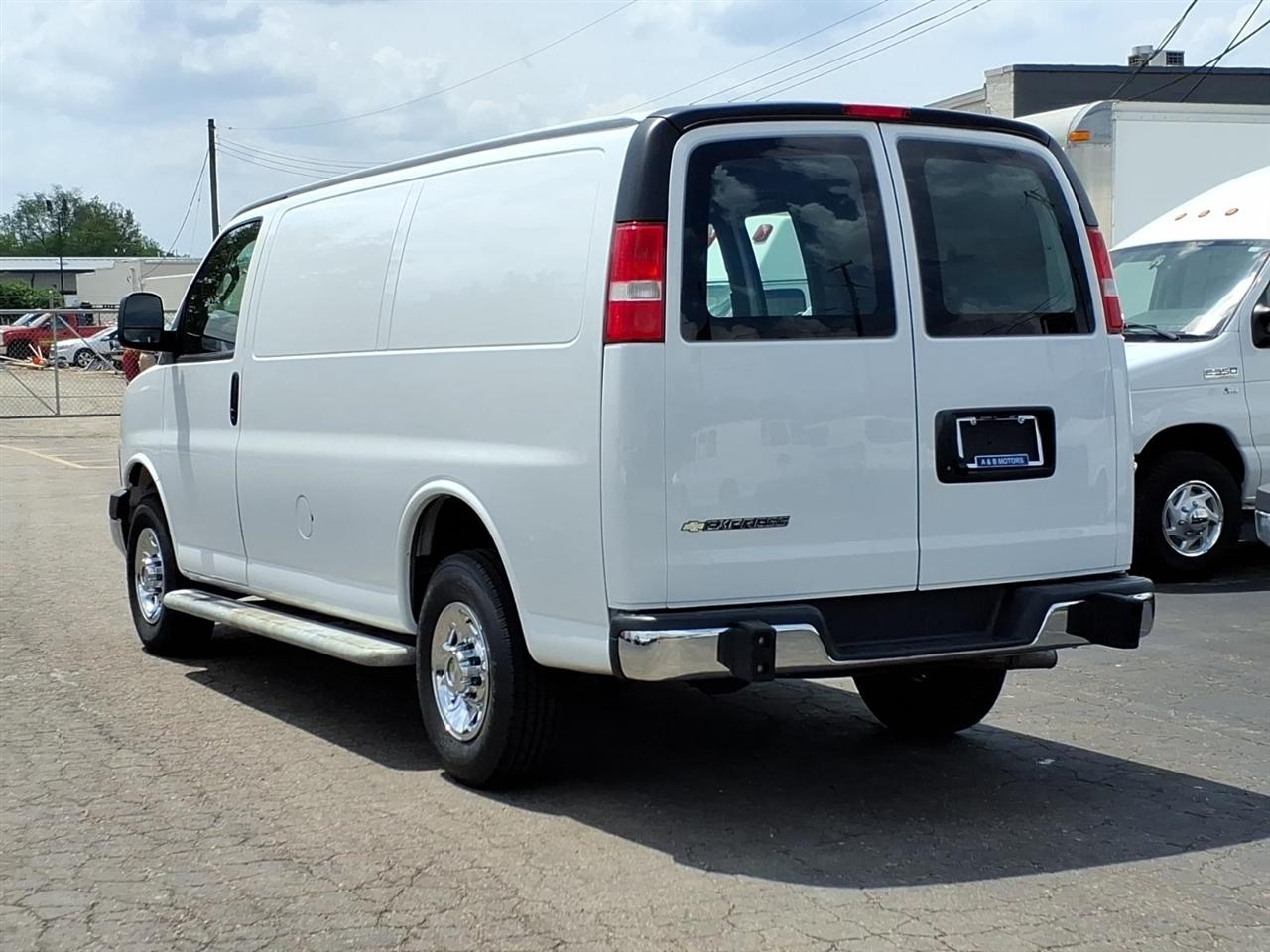 Chevrolet Express Cargo Van  2024