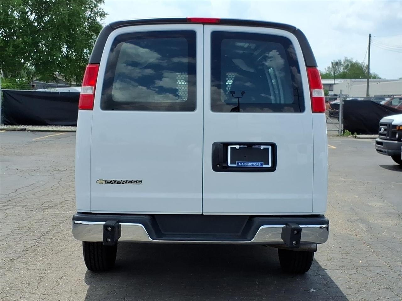 Chevrolet Express Cargo Van  2024
