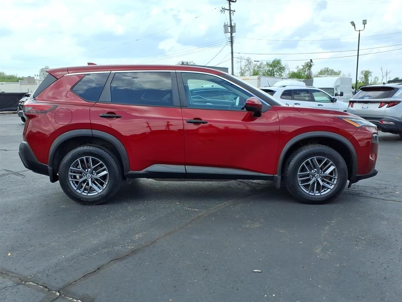 Nissan Rogue  2021