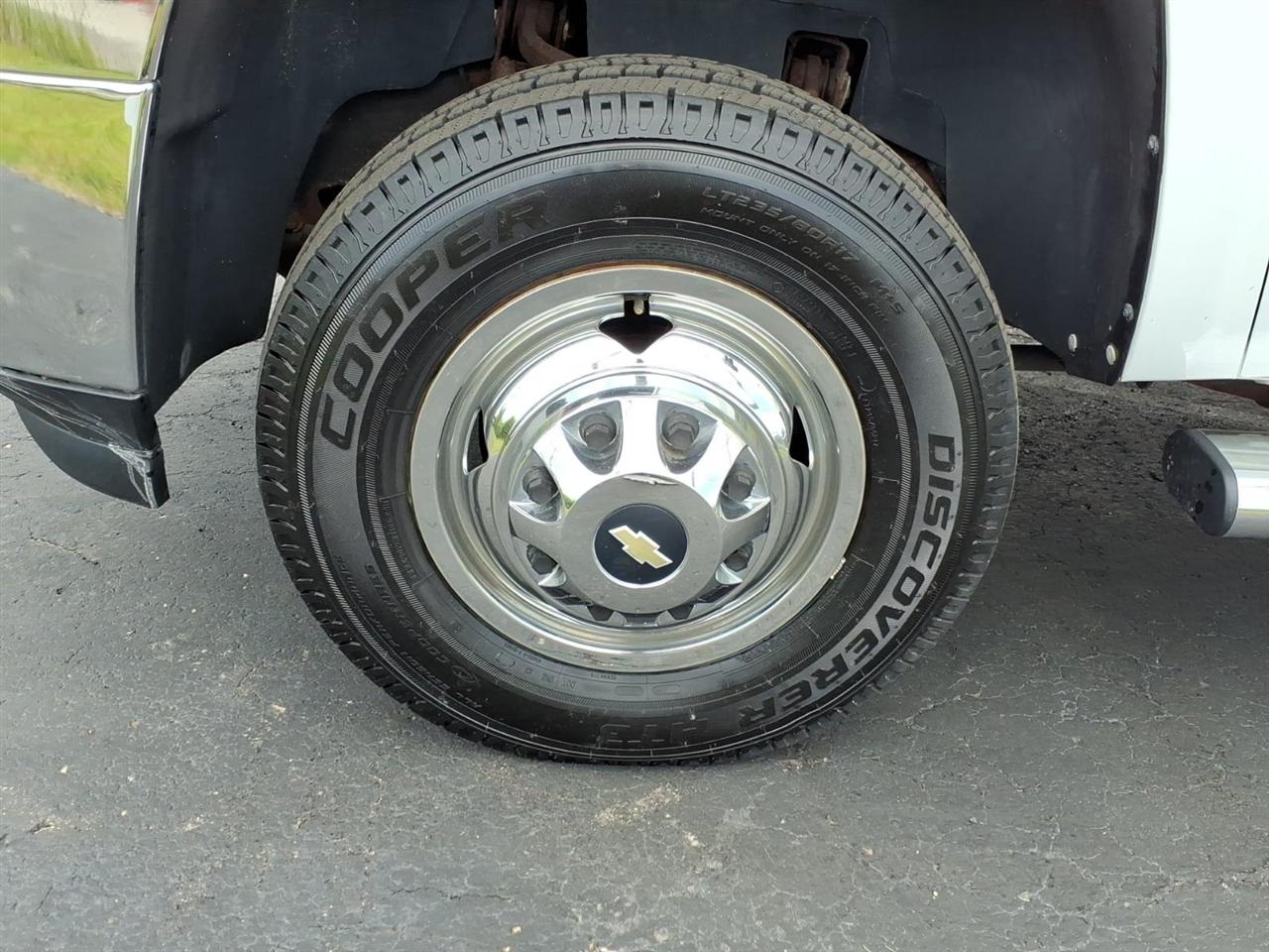 Chevrolet Silverado 3500HD  2011