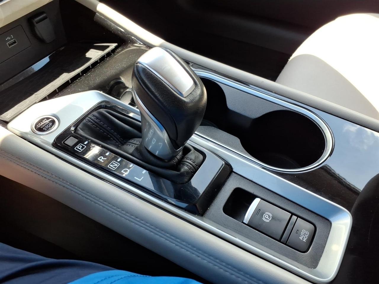 Nissan Altima  2024