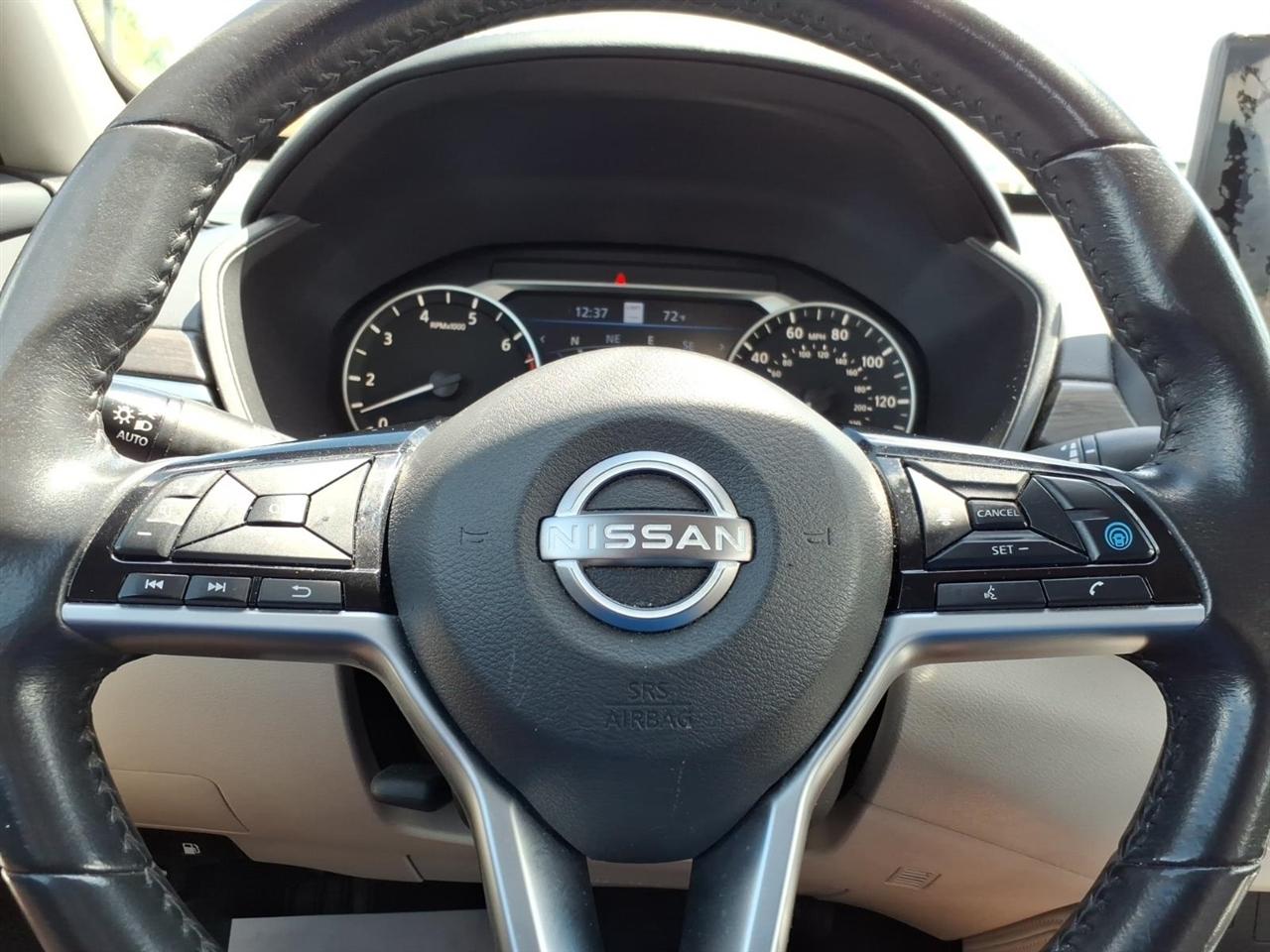 Nissan Altima  2024